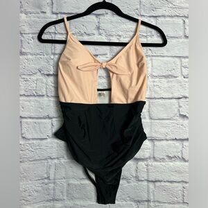 Cupshe Onepiece Swimsuit